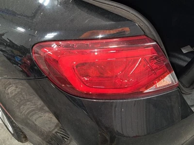 Luz trasera izquierda conductor sedán montada en tapa se adapta a 15-17 200 414154 Foto 1 de 4