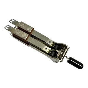 CDM24143 Mossman Toggle Leaf Switch 4PDT 5A - Picture 1 of 2