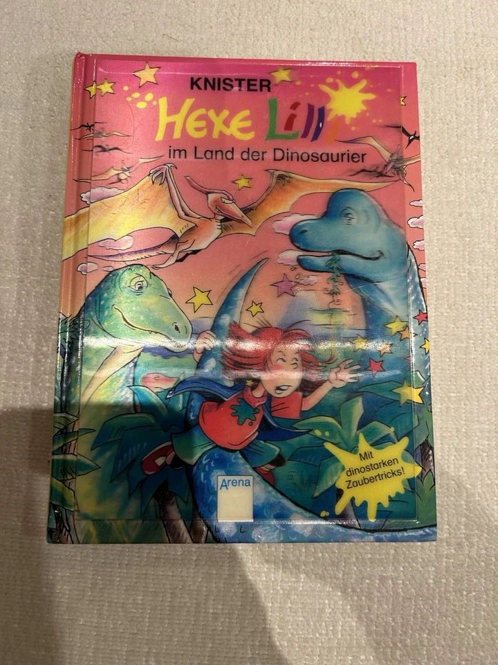 Hexe Lilli Im Land Der Dinosaurier  - Bild 1 von 1