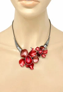 Red Crystal Flowers Enameled Statement Casual Chic Necklace Earrings Set - Picture 1 of 4