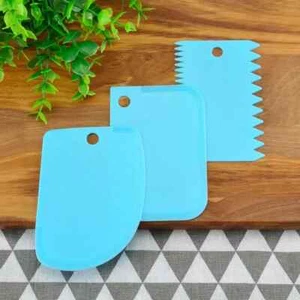 3PCS Plastic Scraper Blade Dough Cutter Cake Cream Spatula Home Baking Tools - Picture 1 of 2