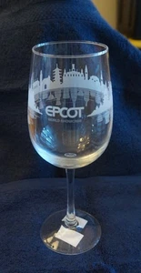 Walt Disney World Epcot Vetrina Padiglioni Bicchiere Vino Stelo Smerigliato Nuovo!! - Foto 1 di 16