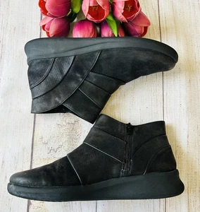 Cloudsteppers by Clarks Damen schwarz Sillian 2.0 Leibhöhe Stiefeletten plissiert 11M - Bild 1 von 10