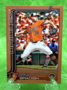 Kyle Bradish - Gold /2025 - 2025 Topps Series 2 #449 Baltimore Orioles - Picture 1 of 11