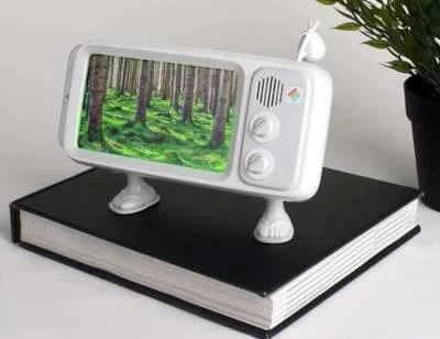 Retroduck the Retro-Style iPhone Dock / iphone 6 / 6s /6+/ 6s+/ 7 / 7+/ 8/ 8+  - Imagem 1 de 4