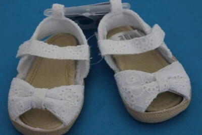 Carter's Infantil Bebé NIÑA Sandalia Cuna ZAPATOS~Blanco~Talla 2~se adapta a 3-6 M Foto 1 de 4