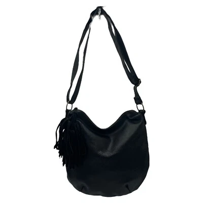 Camiseta y Jeans Marca Negro Bandolera Hobo Bolso Cartera Corte Láser Detalle Flecos Foto 1 de 4