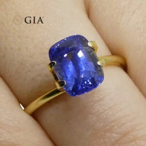 Cuscino 3,36 ct zaffiro blu certificato GIA Sri Lanka - Foto 1 di 24