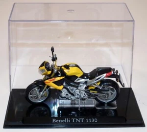 ATLAS -  BENELLI TNT 1130  MOTORCYCLE - 1:24 -BOXED WITH DISPLAY STAND/CASE  - Picture 1 of 4