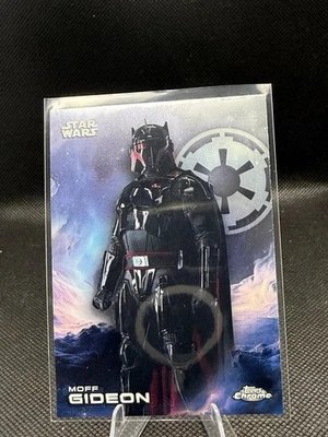 Tarjeta base Tops Chrome 2025 Starwars Moff Gideon Foto 1 de 2