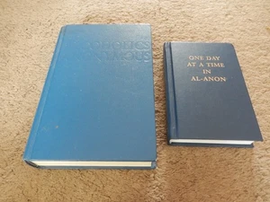 Alcoholics Anonymous Fourth Edition Hardcover 2001 + One Day at a Time HC 2000 - Imagen 1 de 16