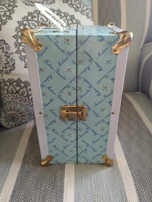 Madame Alexander Doll Trunk Carrying Case Hard Metal 11x7x6 * - Image 1 of 4