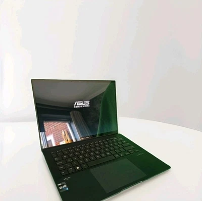 Asus Zenbook 14 UX3402ZAi5-1240P, 16GB RAM, 512GB SSD, 14" - Immagine 1 di 4