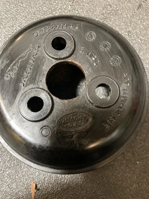 Water pump pulley GX73-8509-AA LR071768 For Land Rover Jaguar Evoque velar L538  - Image 1 of 4