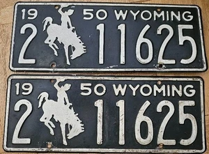 Wyoming 1950 Nummernschild PAAR LARAMIE COUNTY # 2-11625 - Bild 1 von 1