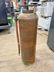 Vintage Antique "Childs" Copper And Brass Fire Extinguisher - Collectible - Picture 1 of 8