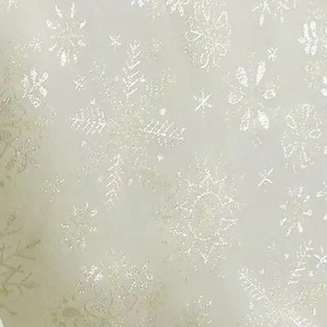St Nicholas Square Glittery Silver Snowflake Tablecloth 60x120 Oblong - Picture 1 of 3