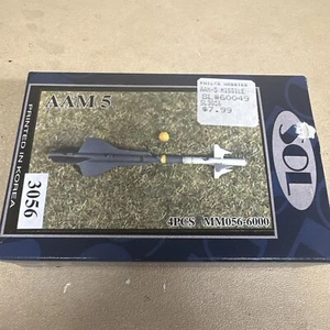 SOL Models 3056 1/48 Scale Mitsubishi AAM-5 Modern Japanese Air To Air Missiles - Picture 1 of 3