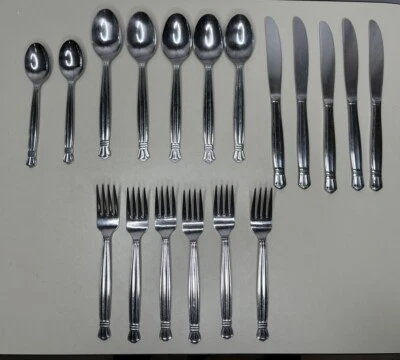18 piece LOT set stainless flatware CLF28 Macy's THE CELLAR Ribbed Dinner Forks - Image 1 of 4