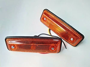 Toyota Hilux RN30 40 LN30 40 Pickup78-88 side marker indicator light turn signal - Picture 1 of 12