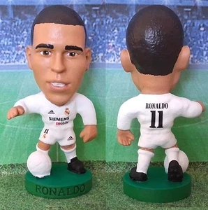 Corinthian Prostars Style Repaint Ronaldo R9 Real Madrid 2002-03 Home Kit - Picture 1 of 3