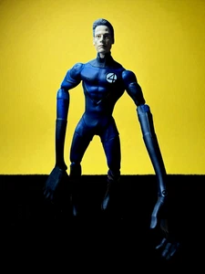 2005 Toy Biz Fantastic Four Fantasticar (Mr. Fantastic figure only) - Picture 1 of 5
