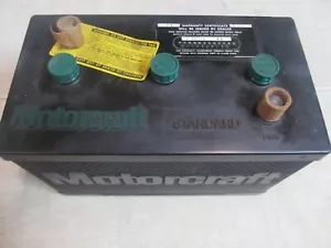 NEW MOTORCRAFT STANDARD V-4 6-VOLT COMMERCIAL BATTERY, 158 AMPS, 63 PLATES. - Picture 1 of 8