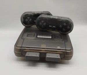 Super Nintendo (SNES) Bundle inkl. 2x Wireless Controller + HDMI Adapter - Bild 1 von 19