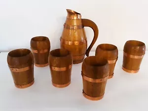 50er Holzkrug Fasskrug Wasserkrug Holztassen Set7 Teile 1xKrug 6xTasse Vintage - Picture 1 of 8