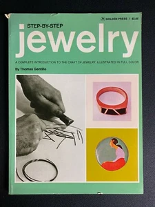 COMPLETE INTRODUCTION TO THE CRAFT OF JEWELRY THOMAS GENTILE PAPERBACK - Foto 1 di 1