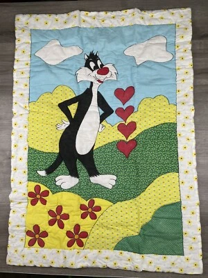 Manta bebé Warner Bros Looney Tunes años 80 vintage corazones de Silvestre con bolsillo Foto 1 de 4