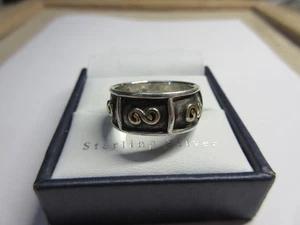 Vintage HALLMARKED SILVER & 9ct GOLD Designer WEDDING, BAND RING by T. Kelly - Picture 1 of 5
