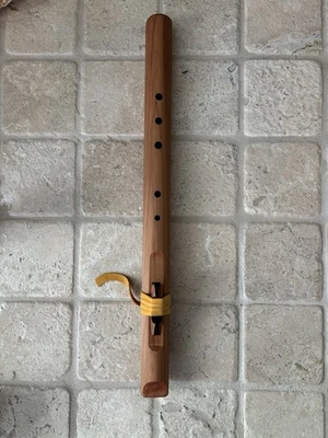 High Spirits 长笛 5 孔雪松 A 小调 17 3/4“ 长美洲原住民风格 — 第 1/4 张图片