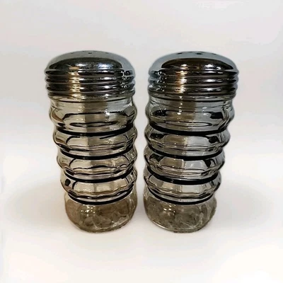 Anchor Hocking Beehive Ribbed Black Pinstripe Salt & Pepper Glass Shakers MCM - Image 1 of 4