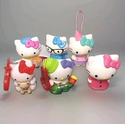 Juguetes de Happy Meal Hello Kitty de Colección McDonald's Sanrio y 1 Candy Kastle Candy Disp. Foto 1 de 4