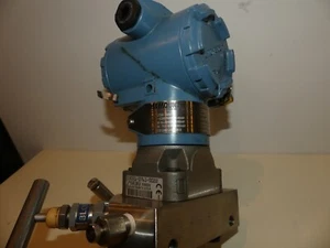 Rosemount Pressure Transmitter druktransmitter 3051 met manifold - Picture 1 of 8