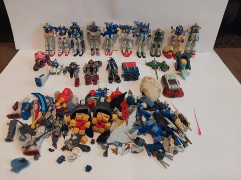 Bandai Gundam Action Figures Incomplete Mixed Lot With Accessories Cover