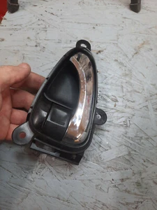 2007-11 Toyota Camry LEFT FRONT INNER Door Handle - Bild 1 von 3