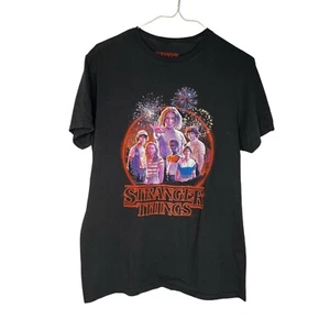 Stranger Things T-Shirt Netflix Retro Fireworks The Party Size Medium Black - Picture 1 of 7