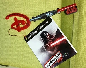 Star Wars Limited Darth Vader May 4th 2021 Ceremony Key Disney Store Exclusive - Picture 1 of 2