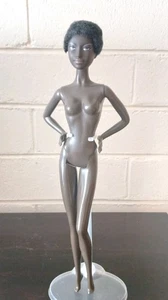 Barbie Basics Black Label Collection 1 - Model 4 Signature Label - Picture 1 of 1