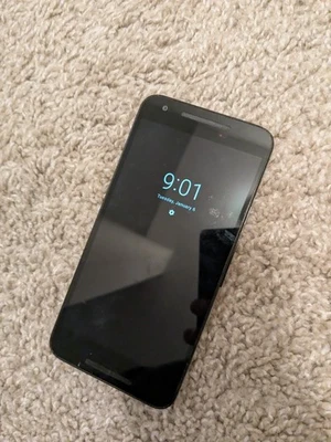 Nexus 5X - 32 GB - White (Unlocked Project Fi) - Image 1 of 4