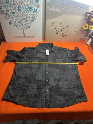 Claiborne Mens Short Sleeve Button Down Dress Shirt Size 2x Tags - Image 1 of 4