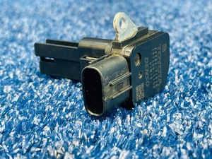 Sensor de flujo de aire másico Lexus IS250 2006-2013 MAF Denso OEM 22204-31020 - Imagen 1 de 6
