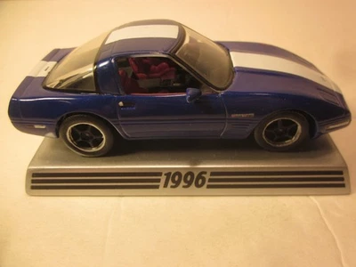 Corbeta diecast Danbury como nueva 1/43, cupé azul 330 hp 1996, 50 aniversario SERIE Foto 1 de 4