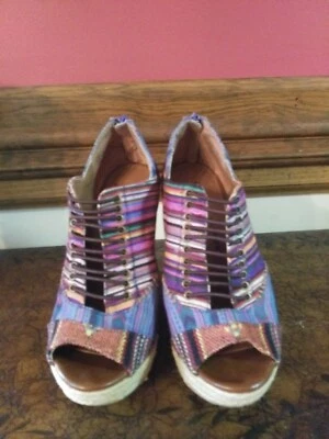 Cuña plataforma lavandería china "Make My Day" tamaño 7,5 usada multicolor Foto 1 de 4