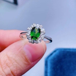 2.60Ct Oval Cut Green Emerald Lab-Created Engagement Ring 14K White Gold Plated - Picture 1 of 11