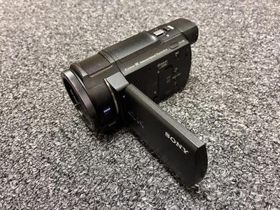 Sony FDR AX33 Handycam Camcorder Video Camera 20.6MP 4K Ultra HD Great Condition - Image 1 of 4
