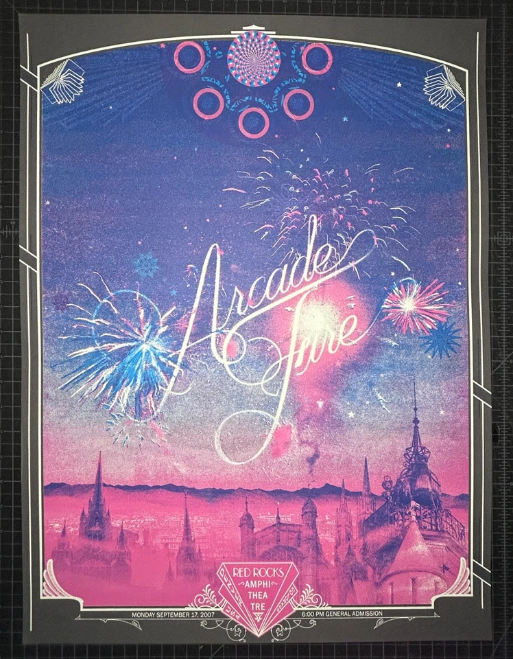 ARCADE Fire 丝网海报 Red Rocks CO 2007 Burlesque Wes Winship SN 395/440 — 第 1/1 张图片