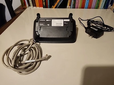 Linksys AC1200 1.2 Gbps Speed WiFi Router - E5400 - Image 1 of 2